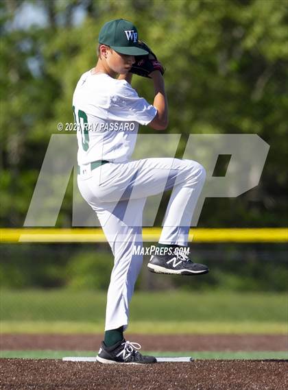 Thumbnail 2 in Longwood vs William Floyd JV photogallery.