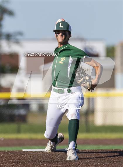 Thumbnail 3 in Longwood vs William Floyd JV photogallery.