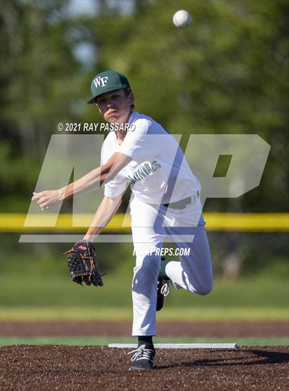 Thumbnail 3 in Longwood vs William Floyd JV photogallery.