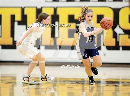 Thumbnail 2 in Richland vs Fossil Ridge photogallery.
