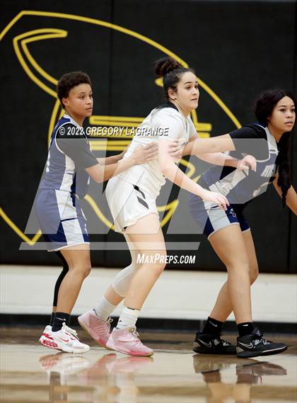 Thumbnail 1 in Richland vs Fossil Ridge photogallery.