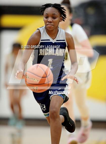 Thumbnail 3 in Richland vs Fossil Ridge photogallery.