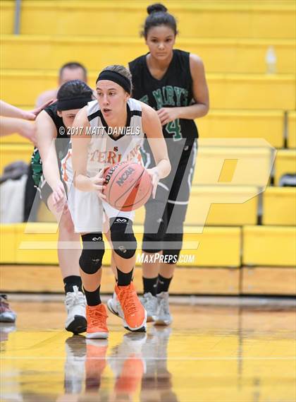 Thumbnail 3 in Sterling vs. St. Mary's (CHSAA 3A Great 8) photogallery.