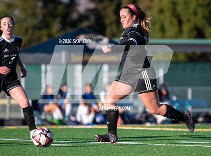 Thumbnail 2 in Rio Americano vs Vista del Lago photogallery.