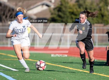 Thumbnail 2 in Rio Americano vs Vista del Lago photogallery.
