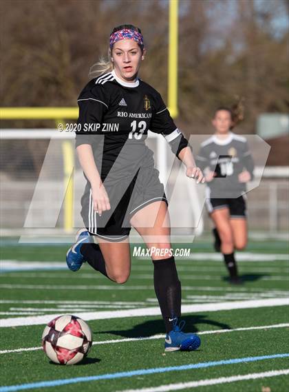 Thumbnail 3 in Rio Americano vs Vista del Lago photogallery.