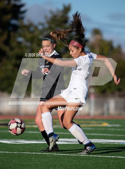 Thumbnail 2 in Rio Americano vs Vista del Lago photogallery.