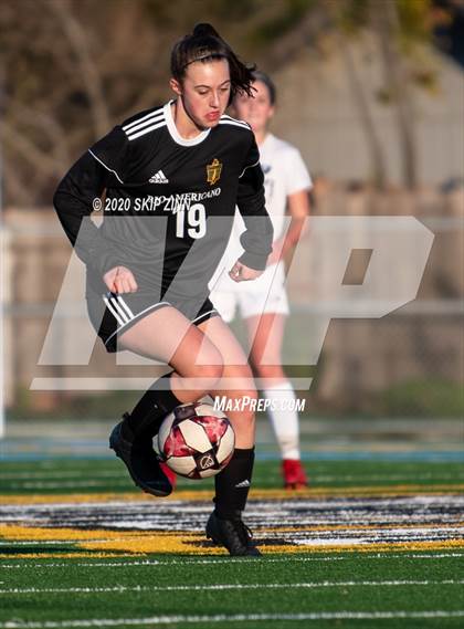 Thumbnail 1 in Rio Americano vs Vista del Lago photogallery.