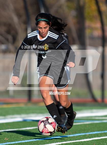 Thumbnail 2 in Rio Americano vs Vista del Lago photogallery.