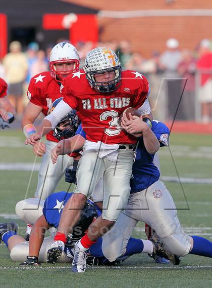 Thumbnail 3 in Don Raabe Big 30 All-Star Charities Classic photogallery.