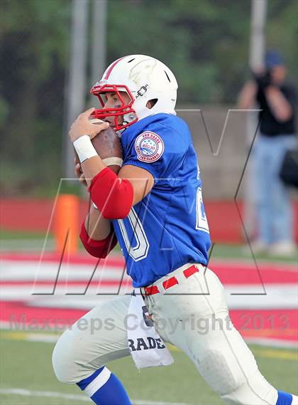 Thumbnail 3 in Don Raabe Big 30 All-Star Charities Classic photogallery.