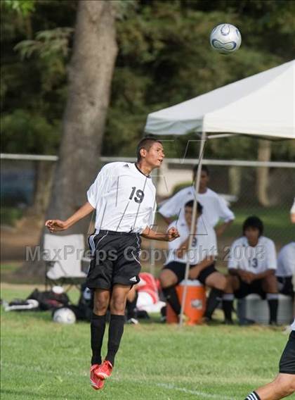 Thumbnail 3 in Buhach Colony vs. Ceres (Spartans Classic) photogallery.