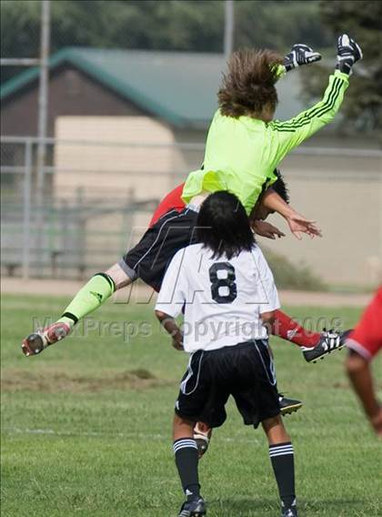 Thumbnail 2 in Buhach Colony vs. Ceres (Spartans Classic) photogallery.