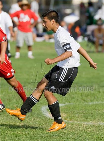Thumbnail 2 in Buhach Colony vs. Ceres (Spartans Classic) photogallery.
