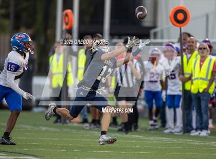 Thumbnail 1 in JV: Serra @ Notre Dame (SO) photogallery.