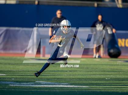 Thumbnail 3 in JV: Serra @ Notre Dame (SO) photogallery.