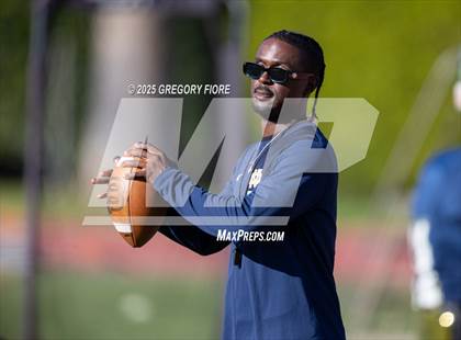 Thumbnail 2 in JV: Serra @ Notre Dame (SO) photogallery.