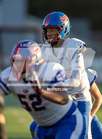 Thumbnail 1 in JV: Serra @ Notre Dame (SO) photogallery.