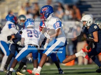 Thumbnail 1 in JV: Serra @ Notre Dame (SO) photogallery.