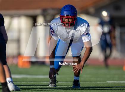 Thumbnail 2 in JV: Serra @ Notre Dame (SO) photogallery.