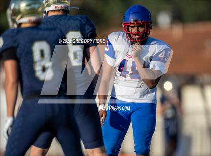 Thumbnail 1 in JV: Serra @ Notre Dame (SO) photogallery.