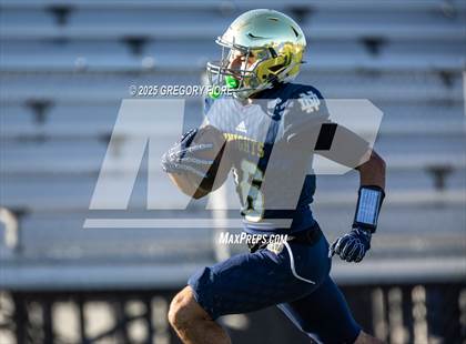 Thumbnail 1 in JV: Serra @ Notre Dame (SO) photogallery.