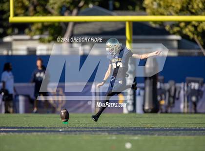 Thumbnail 1 in JV: Serra @ Notre Dame (SO) photogallery.