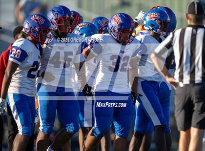 Thumbnail 2 in JV: Serra @ Notre Dame (SO) photogallery.