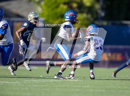 Thumbnail 1 in JV: Serra @ Notre Dame (SO) photogallery.