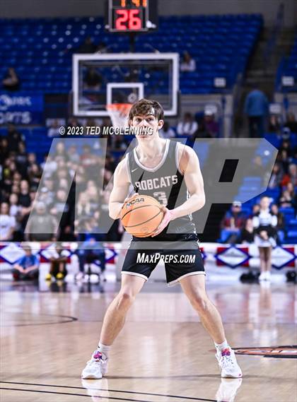 Thumbnail 2 in Bigelow vs. Marshall (AAA 2A State Final) photogallery.