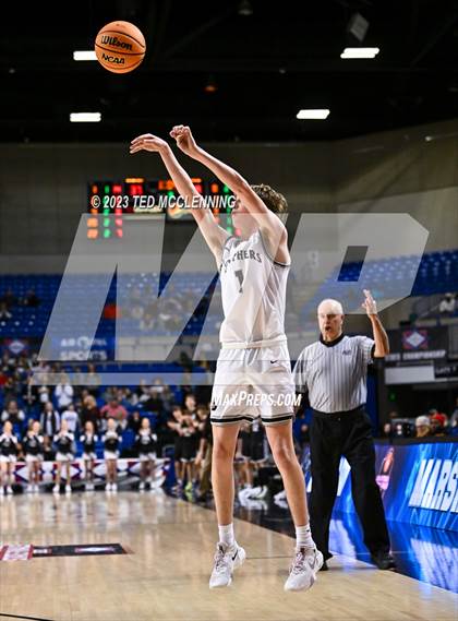 Thumbnail 3 in Bigelow vs. Marshall (AAA 2A State Final) photogallery.
