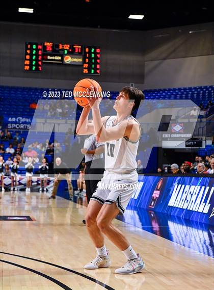 Thumbnail 2 in Bigelow vs. Marshall (AAA 2A State Final) photogallery.
