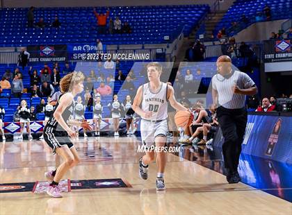 Thumbnail 1 in Bigelow vs. Marshall (AAA 2A State Final) photogallery.