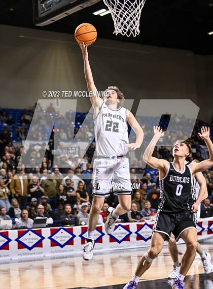 Thumbnail 2 in Bigelow vs. Marshall (AAA 2A State Final) photogallery.