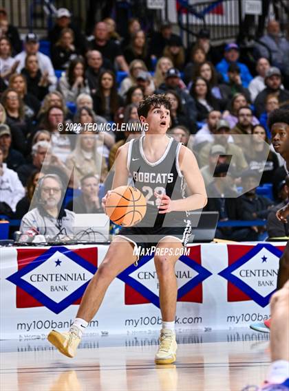 Thumbnail 2 in Bigelow vs. Marshall (AAA 2A State Final) photogallery.