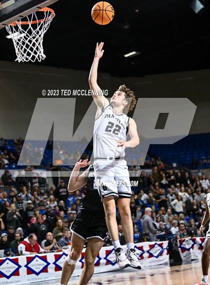 Thumbnail 1 in Bigelow vs. Marshall (AAA 2A State Final) photogallery.