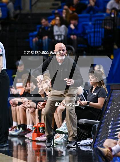 Thumbnail 2 in Bigelow vs. Marshall (AAA 2A State Final) photogallery.