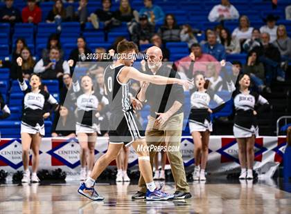 Thumbnail 3 in Bigelow vs. Marshall (AAA 2A State Final) photogallery.