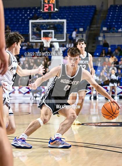 Thumbnail 1 in Bigelow vs. Marshall (AAA 2A State Final) photogallery.