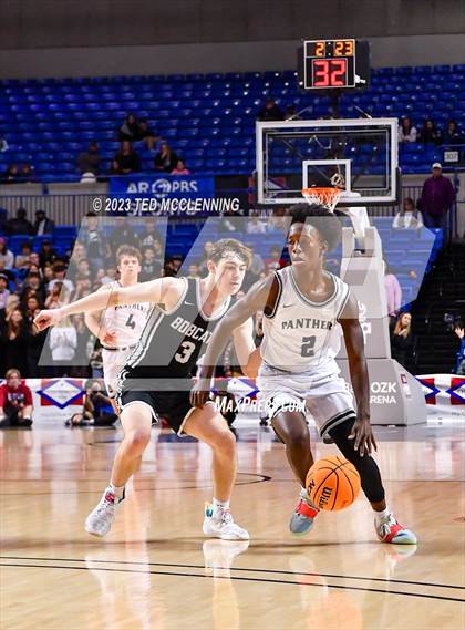 Thumbnail 1 in Bigelow vs. Marshall (AAA 2A State Final) photogallery.