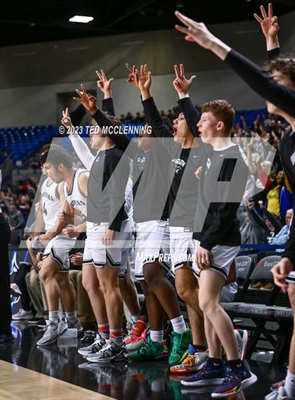 Thumbnail 3 in Bigelow vs. Marshall (AAA 2A State Final) photogallery.