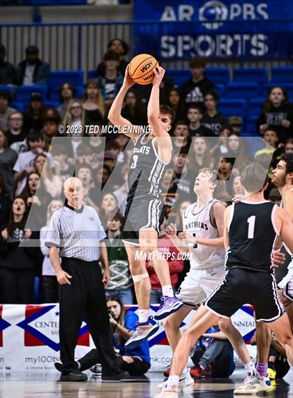 Thumbnail 1 in Bigelow vs. Marshall (AAA 2A State Final) photogallery.