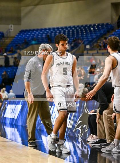 Thumbnail 1 in Bigelow vs. Marshall (AAA 2A State Final) photogallery.