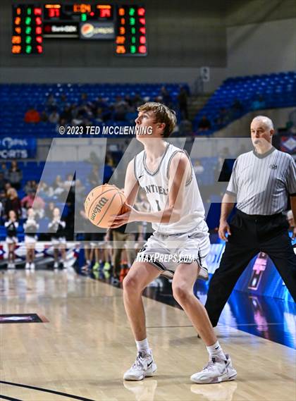 Thumbnail 1 in Bigelow vs. Marshall (AAA 2A State Final) photogallery.