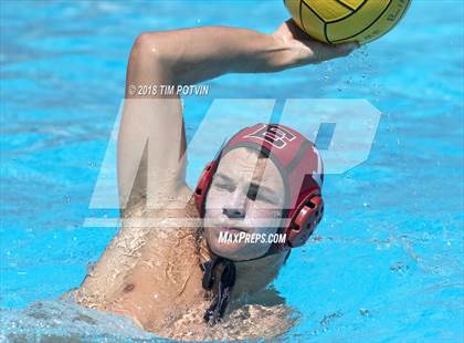 Thumbnail 2 in Elsinore vs Etiwanda photogallery.