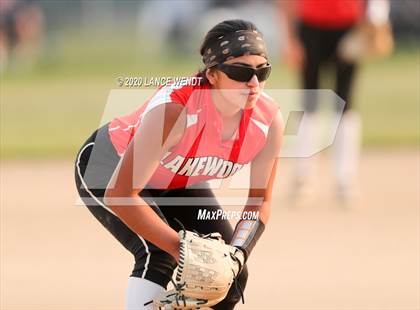 Thumbnail 2 in Lakewood @ Columbine photogallery.
