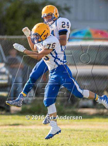 Thumbnail 2 in Pierce @ Esparto photogallery.