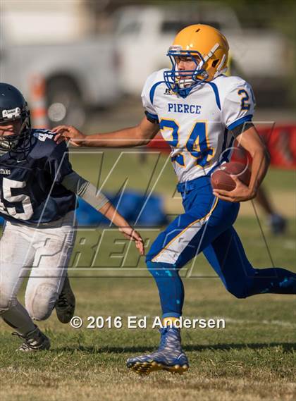 Thumbnail 2 in Pierce @ Esparto photogallery.