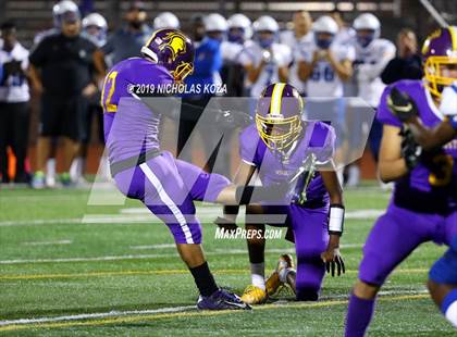 Thumbnail 3 in Gahr vs. Lynwood photogallery.