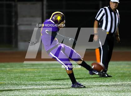 Thumbnail 3 in Gahr vs. Lynwood photogallery.